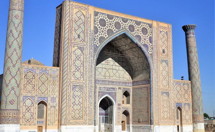 Площадь Регистан в Самарканде — жемчужина Узбекистана и символ Великого Востока